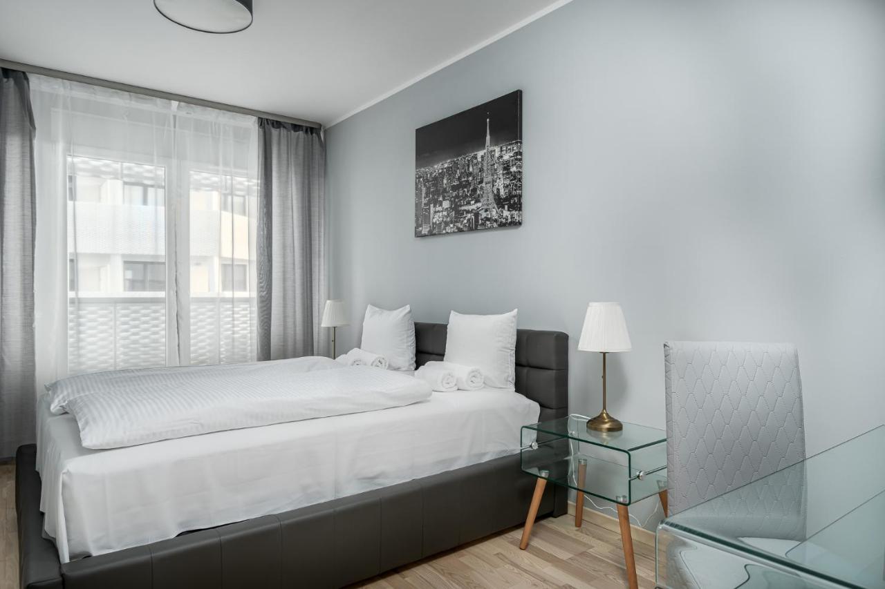 Rentplanet - Apartamenty Atal Tower Wroclaw Bagian luar foto
