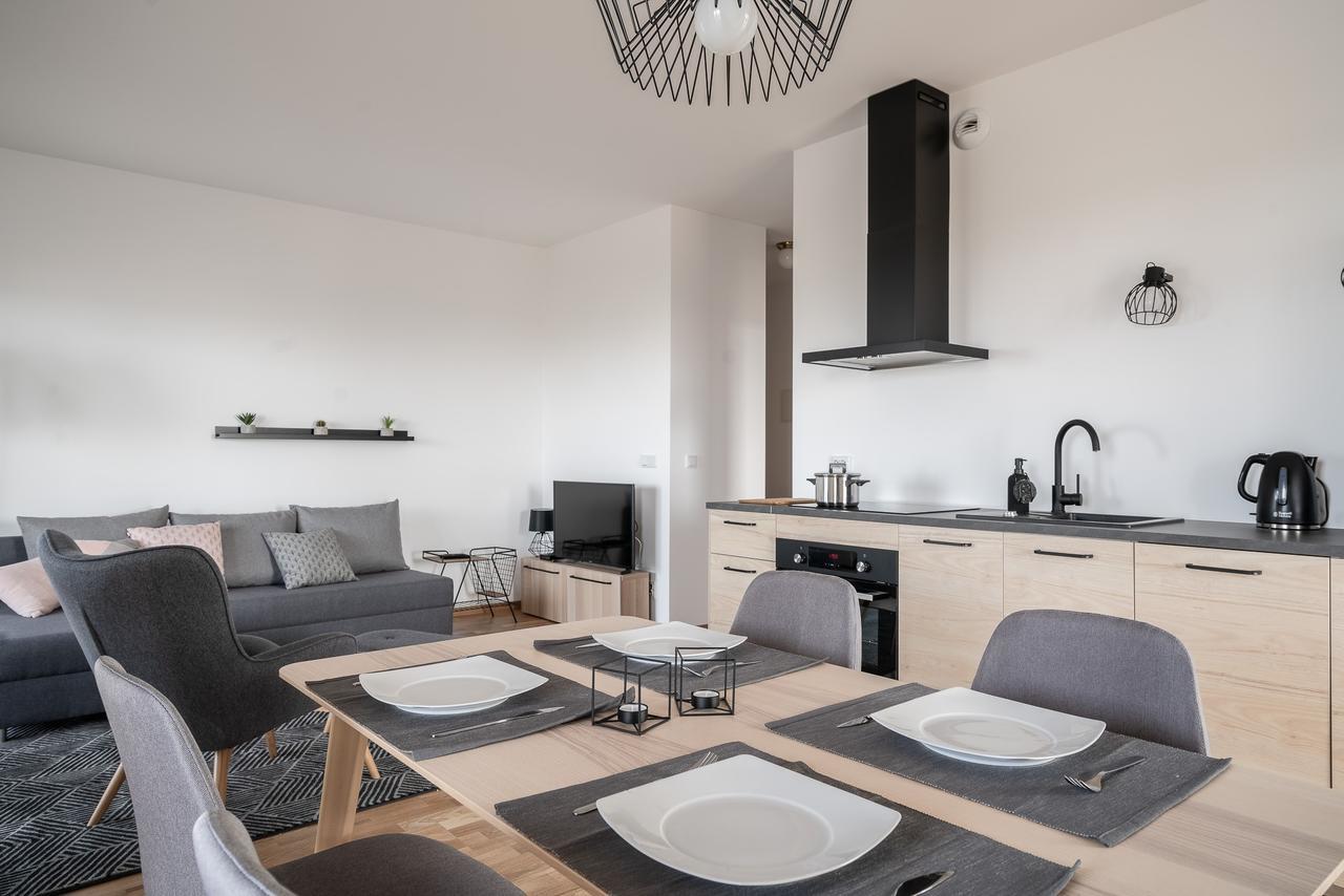 Rentplanet - Apartamenty Atal Tower Wroclaw Bagian luar foto