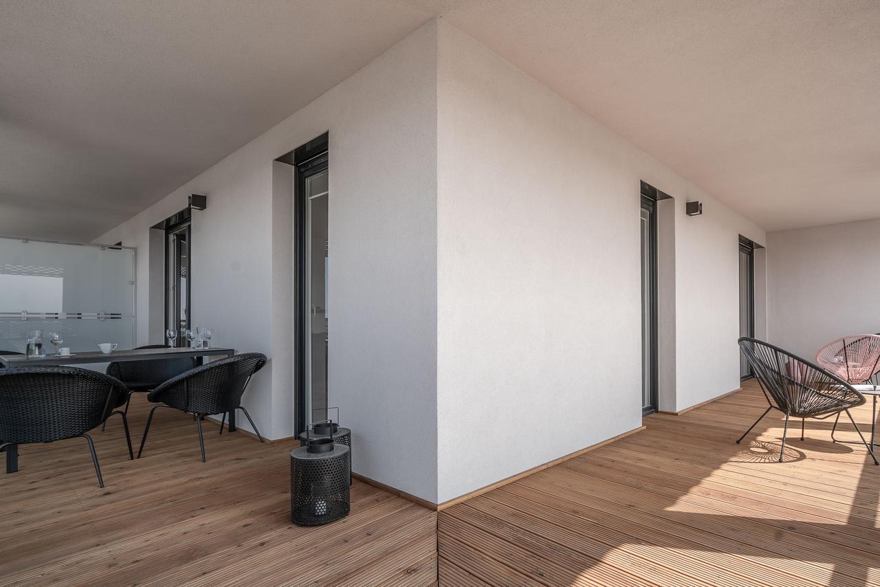 Rentplanet - Apartamenty Atal Tower Wroclaw Bagian luar foto