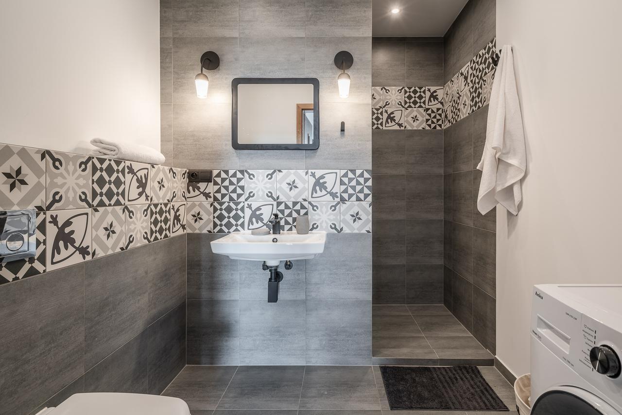 Rentplanet - Apartamenty Atal Tower Wroclaw Bagian luar foto