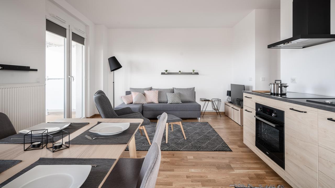 Rentplanet - Apartamenty Atal Tower Wroclaw Bagian luar foto