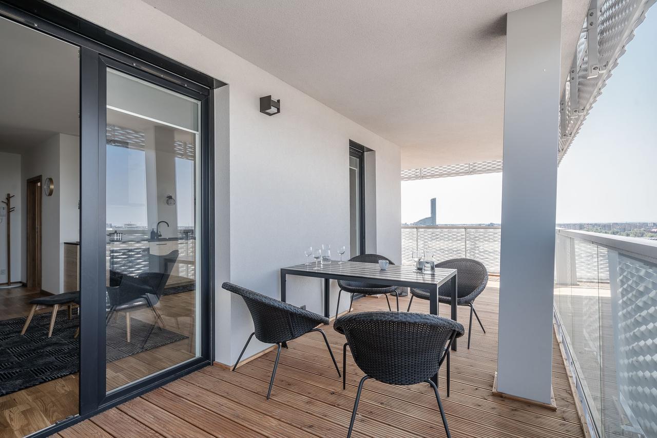 Rentplanet - Apartamenty Atal Tower Wroclaw Bagian luar foto